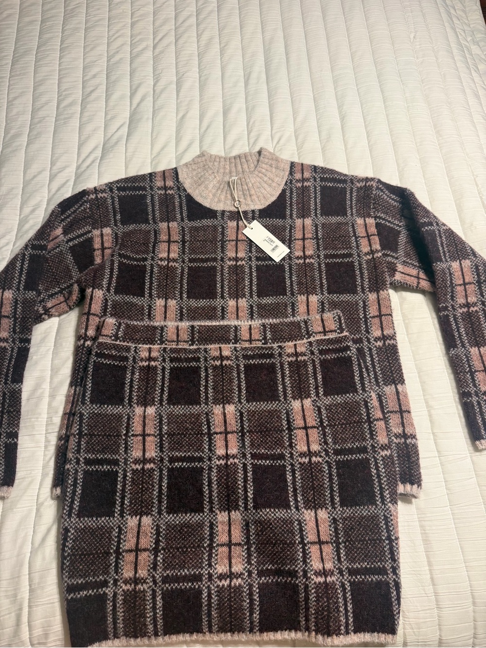Heartloom Brown and Pink Plaid Crewneck Sweater